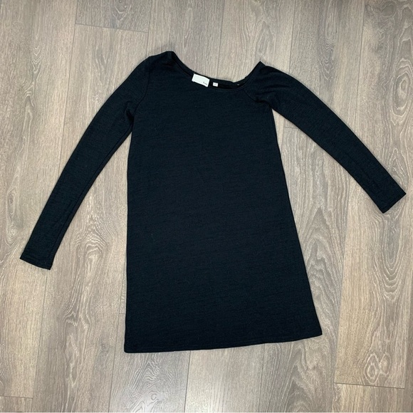 Aritzia Wilfred Free Cober T-shirt Dress Relaxed Jersey Long sleeve black - Picture 2 of 13